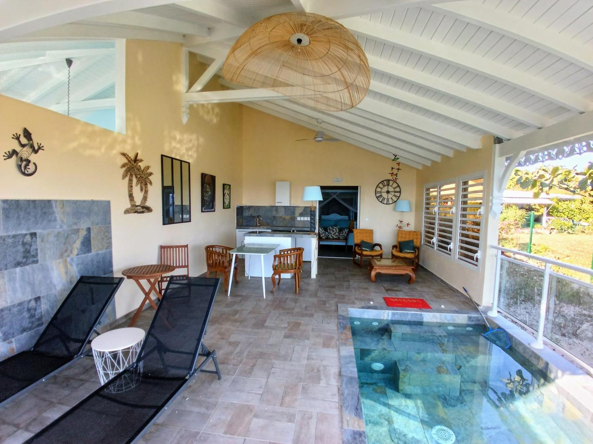 Aux Colibris Amoureux : Loft De Standing Avec Vue Mer Grand-Bourg  Экстерьер фото